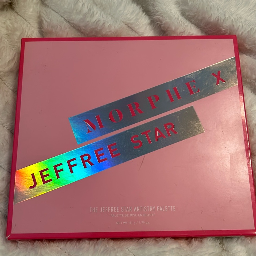 Brand New Morphe X Jeffree Star Makeup Palette. Still in bubble pack.